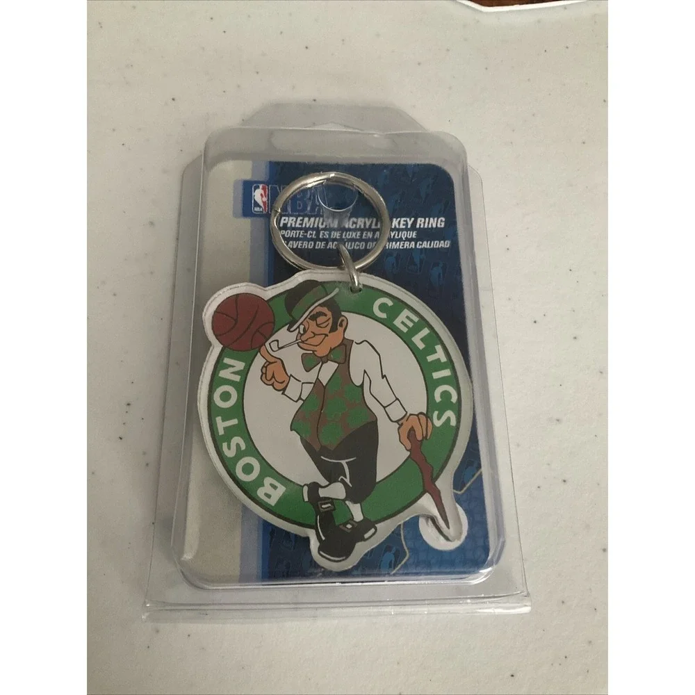 Boston Celtics Team Logo Lucky Large Keyring Keychain Sticker Lanyard Set‎ Of 3